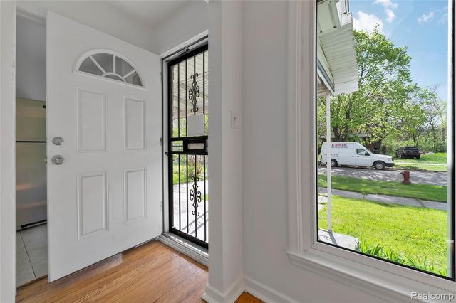 19674 Irvington Street, Highland Park, MI 48203