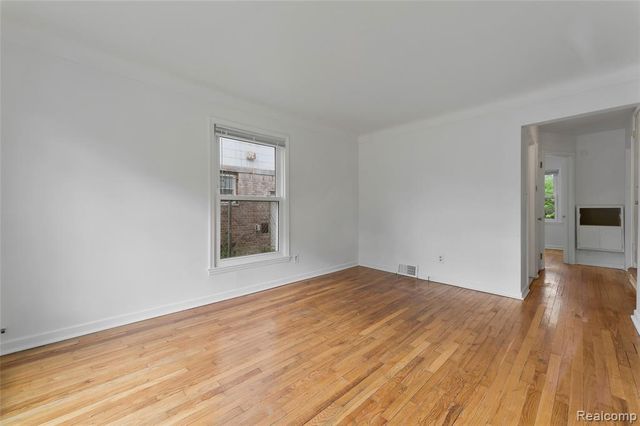 19674 Irvington Street, Highland Park, MI 48203