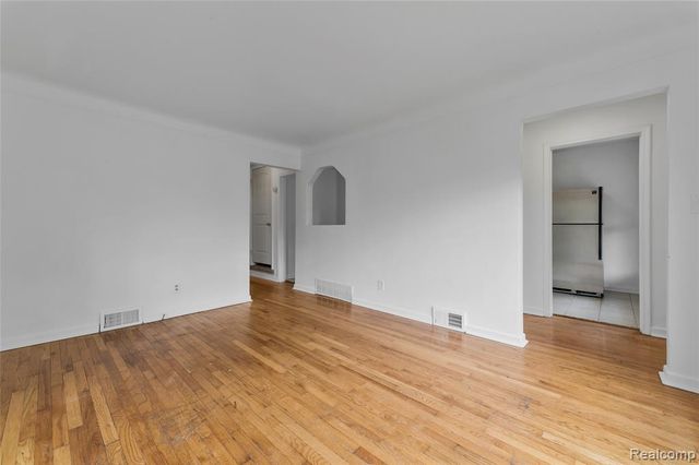 19674 Irvington Street, Highland Park, MI 48203