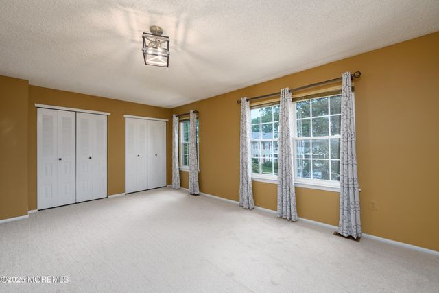 60 Beaumont Court, Tinton Falls, NJ 07724