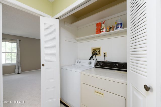 60 Beaumont Court, Tinton Falls, NJ 07724
