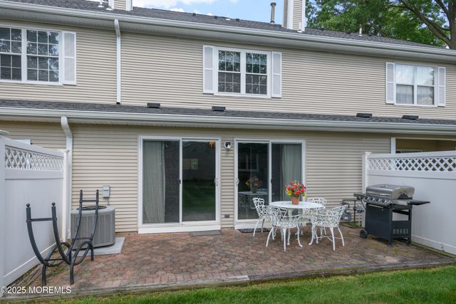 60 Beaumont Court, Tinton Falls, NJ 07724