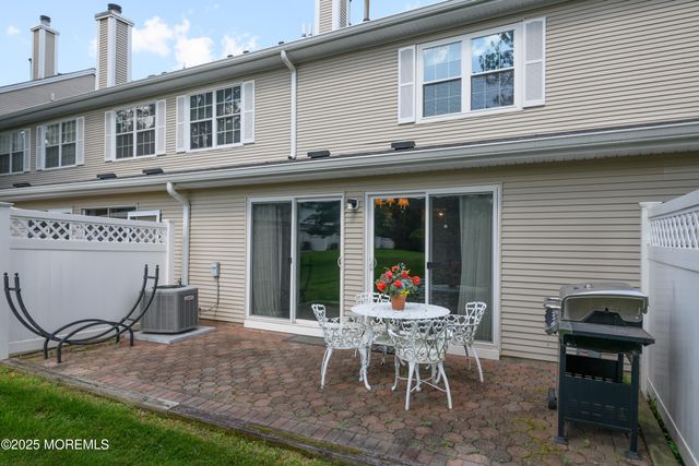 60 Beaumont Court, Tinton Falls, NJ 07724