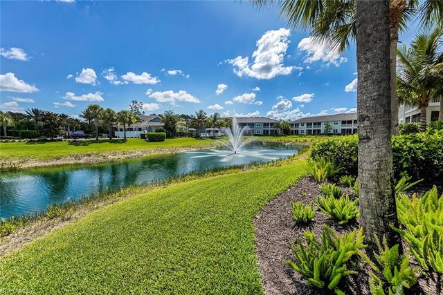 6960 Avalon CIR 807, Naples, FL 34112