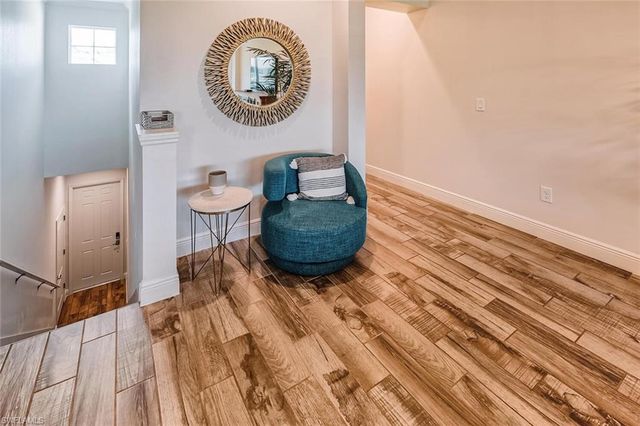 6960 Avalon CIR 807, Naples, FL 34112