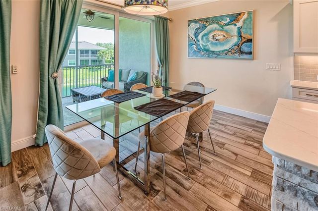 6960 Avalon CIR 807, Naples, FL 34112