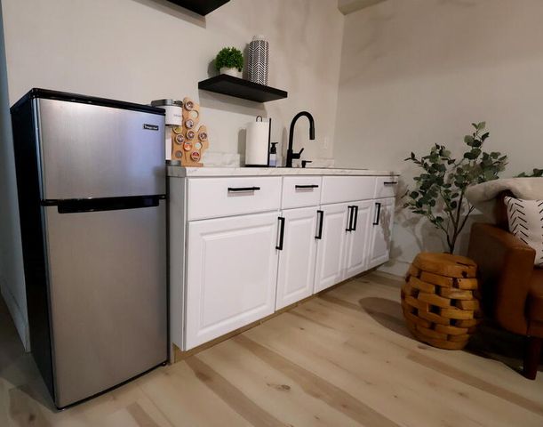 103 Cottonwood Court, Litchfield, MI 49252