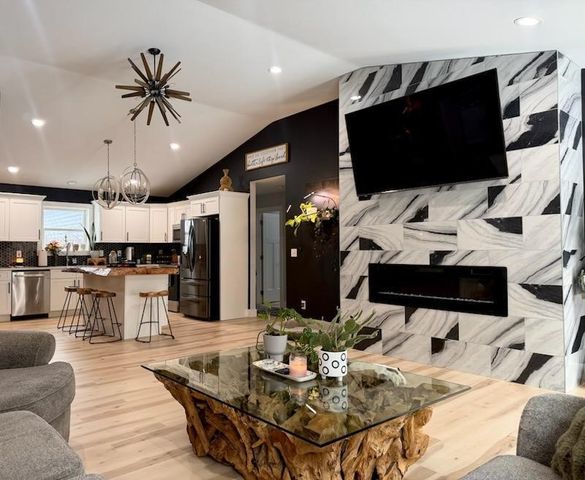 103 Cottonwood Court, Litchfield, MI 49252