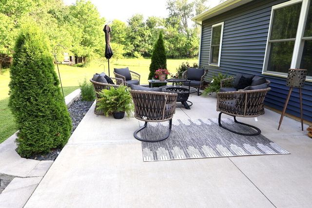 103 Cottonwood Court, Litchfield, MI 49252