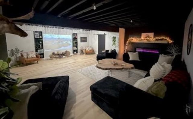 103 Cottonwood Court, Litchfield, MI 49252