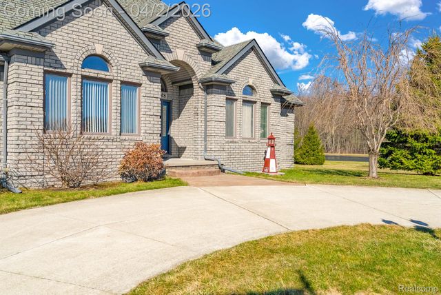 6874 Palms Road, Ira Township, MI 48023