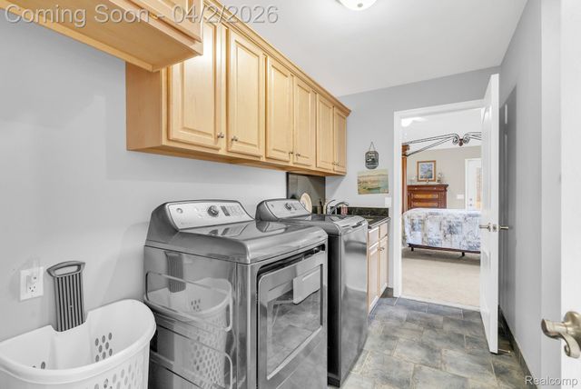 6874 Palms Road, Ira Township, MI 48023