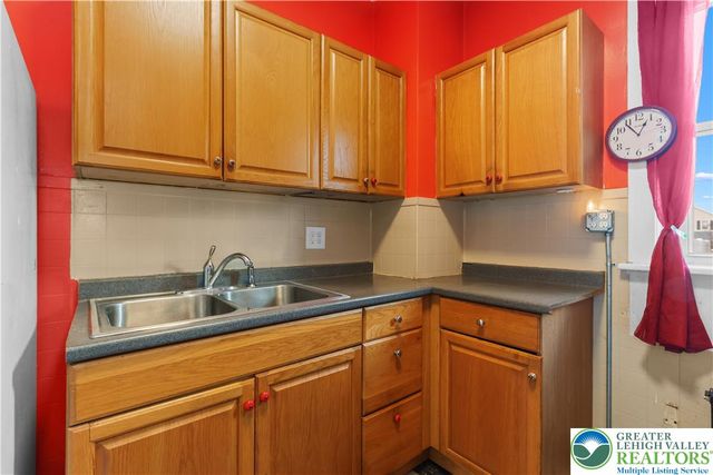 455 East 11th Street, Northampton Boro, PA 18067