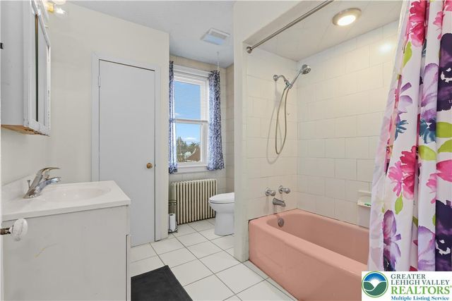 455 East 11th Street, Northampton Boro, PA 18067