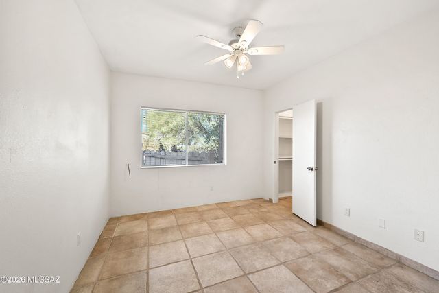 4740 E Camino La Brinca, Tucson, AZ 85718