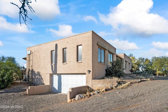 4740 E Camino La Brinca, Tucson, AZ 85718