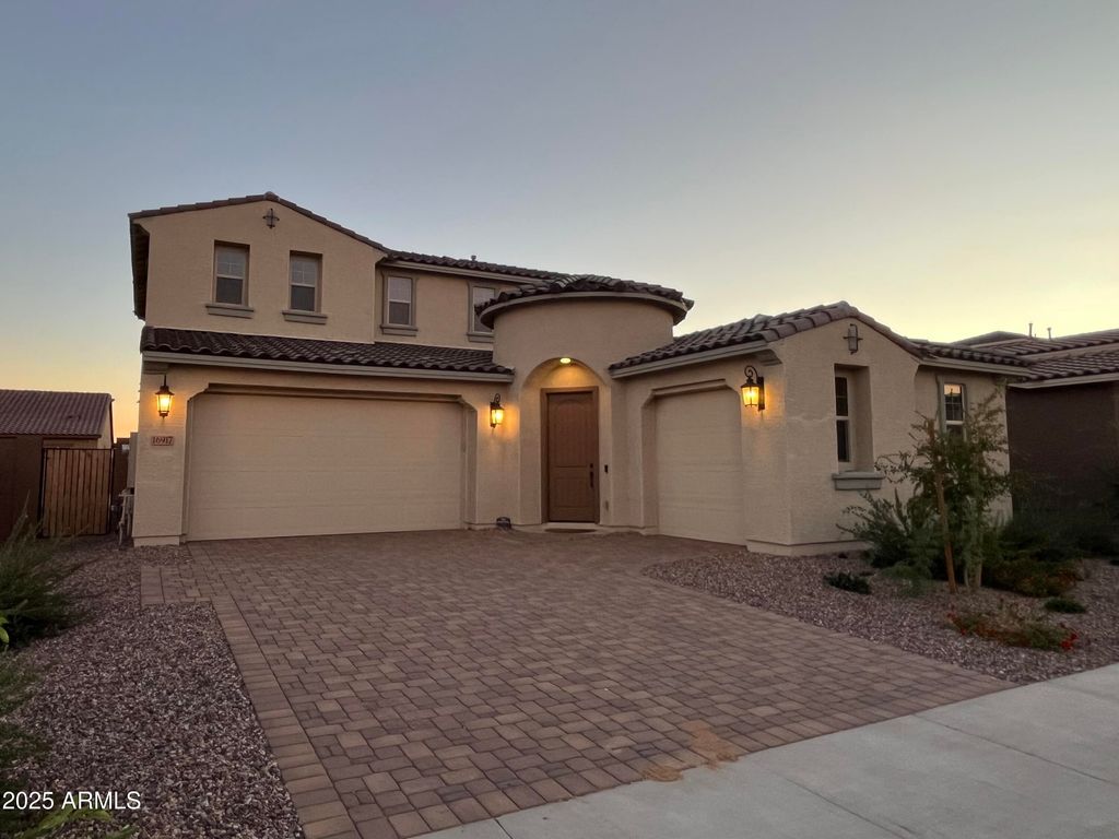 16917 W Jenan Road, Surprise, AZ 85388