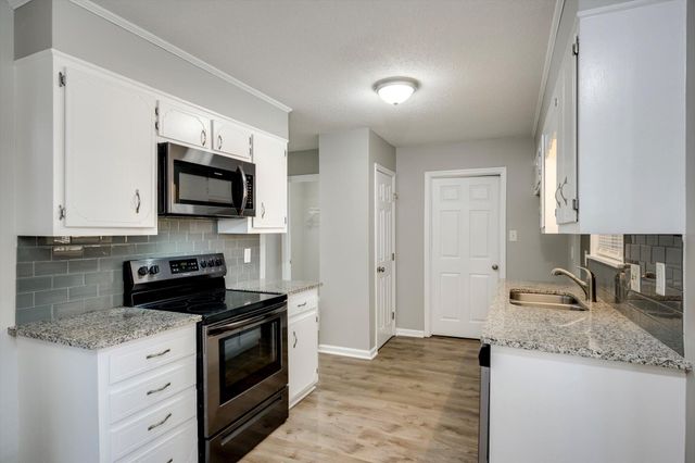 3829 Villa Lane, Martinez, GA 30907