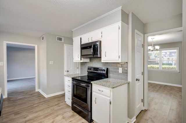 3829 Villa Lane, Martinez, GA 30907