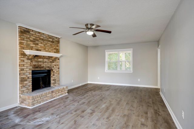 3829 Villa Lane, Martinez, GA 30907