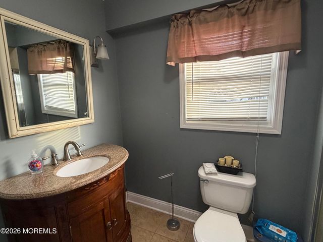 164 Ocean Avenue, Middletown, NJ 07748