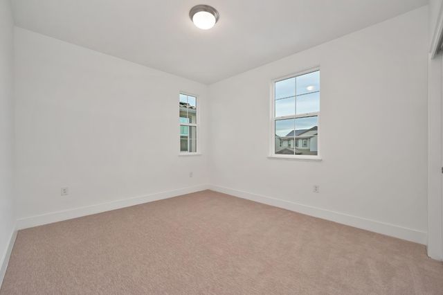 225 Vectra Ct, Roseville, CA 95747