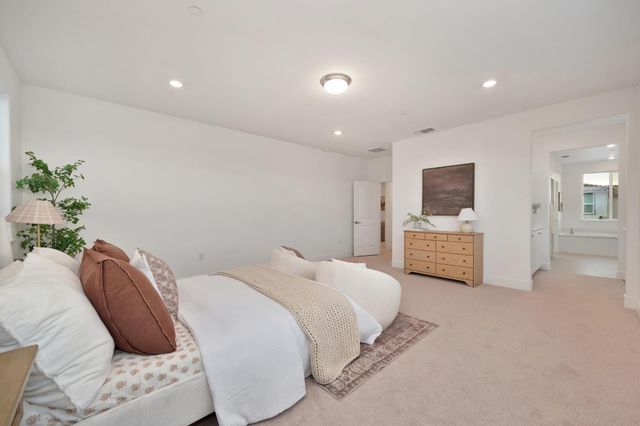 225 Vectra Ct, Roseville, CA 95747