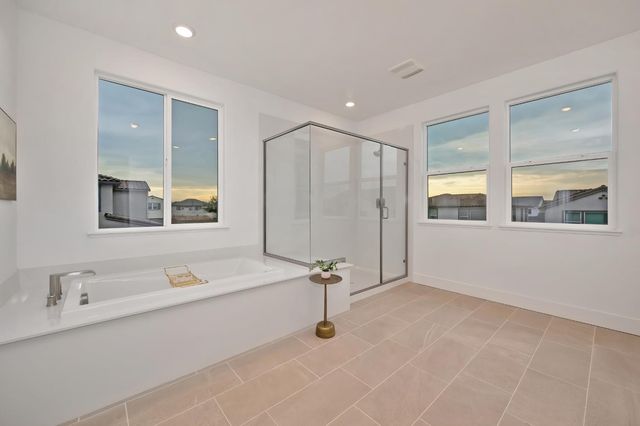 225 Vectra Ct, Roseville, CA 95747