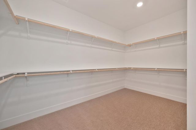 225 Vectra Ct, Roseville, CA 95747