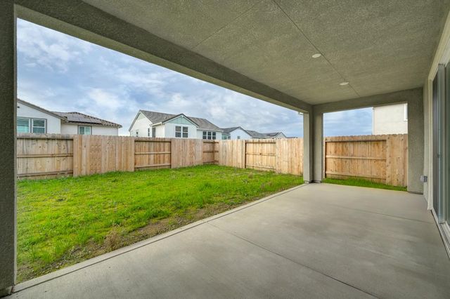 225 Vectra Ct, Roseville, CA 95747