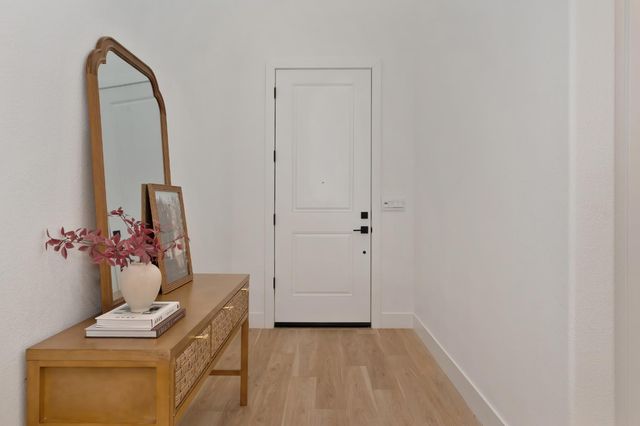 225 Vectra Ct, Roseville, CA 95747