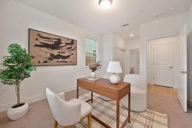 225 Vectra Ct, Roseville, CA 95747