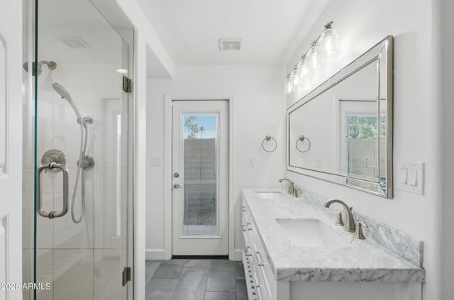 4840 E ACOMA Drive, Scottsdale, AZ 85254