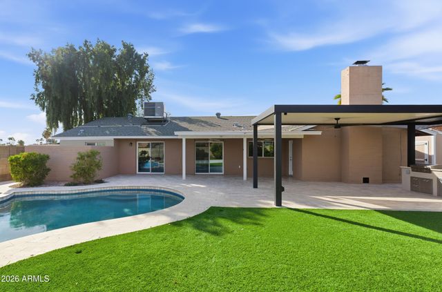 4840 E ACOMA Drive, Scottsdale, AZ 85254