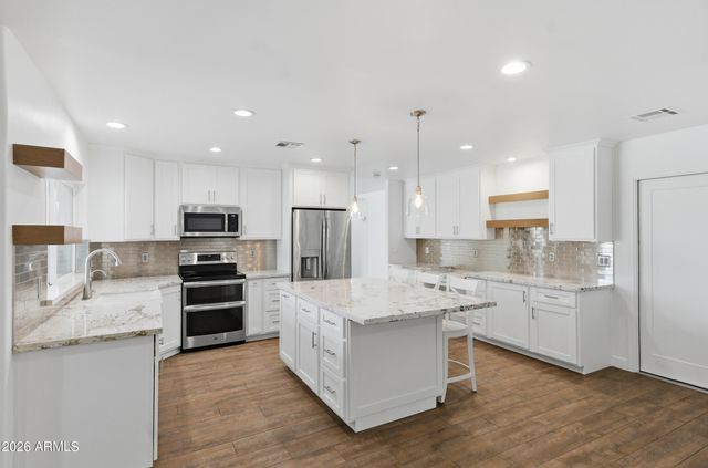 4840 E ACOMA Drive, Scottsdale, AZ 85254