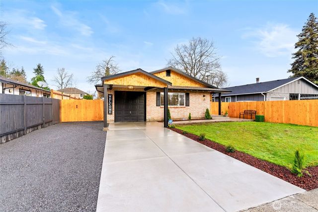 1109 E 70th Street, Tacoma, WA 98404