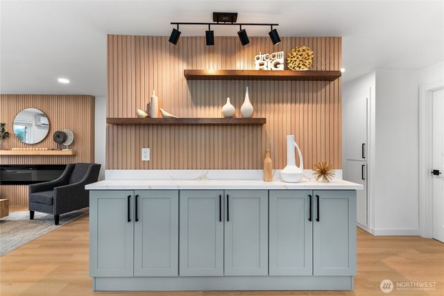 1109 E 70th Street, Tacoma, WA 98404