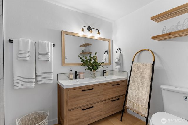 1109 E 70th Street, Tacoma, WA 98404