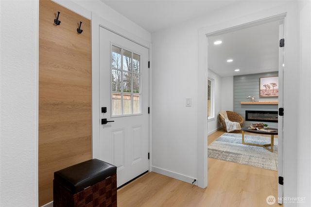 1109 E 70th Street, Tacoma, WA 98404