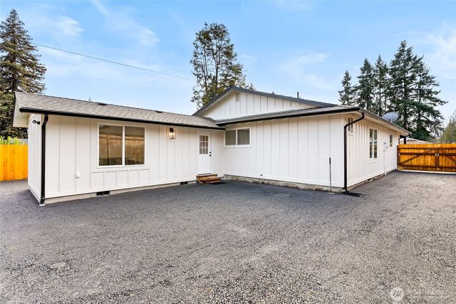 1109 E 70th Street, Tacoma, WA 98404