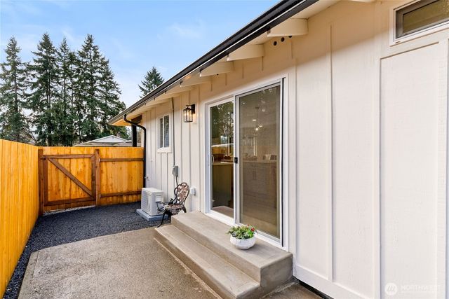 1109 E 70th Street, Tacoma, WA 98404