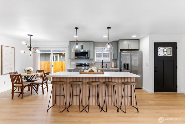 1109 E 70th Street, Tacoma, WA 98404