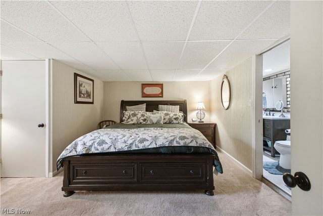 5018 Fairfield School Road, Columbiana, OH 44408