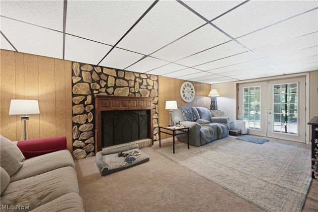 5018 Fairfield School Road, Columbiana, OH 44408