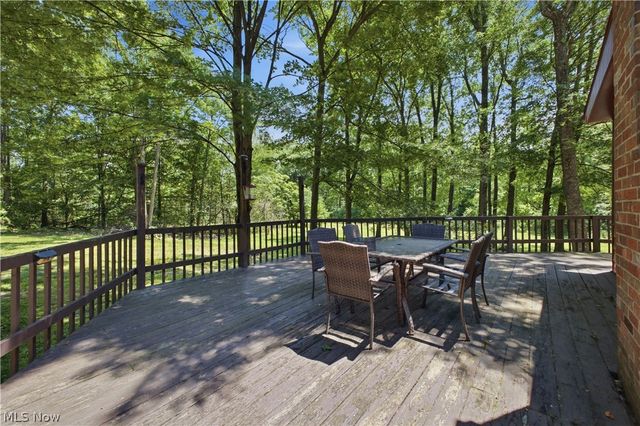 5018 Fairfield School Road, Columbiana, OH 44408