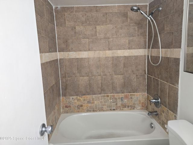 250 N Banana River Drive B8, Merritt Island, FL 32952