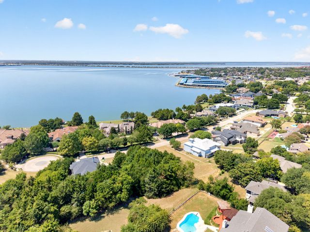 2275 Lafayette Landing, Heath, TX 75032
