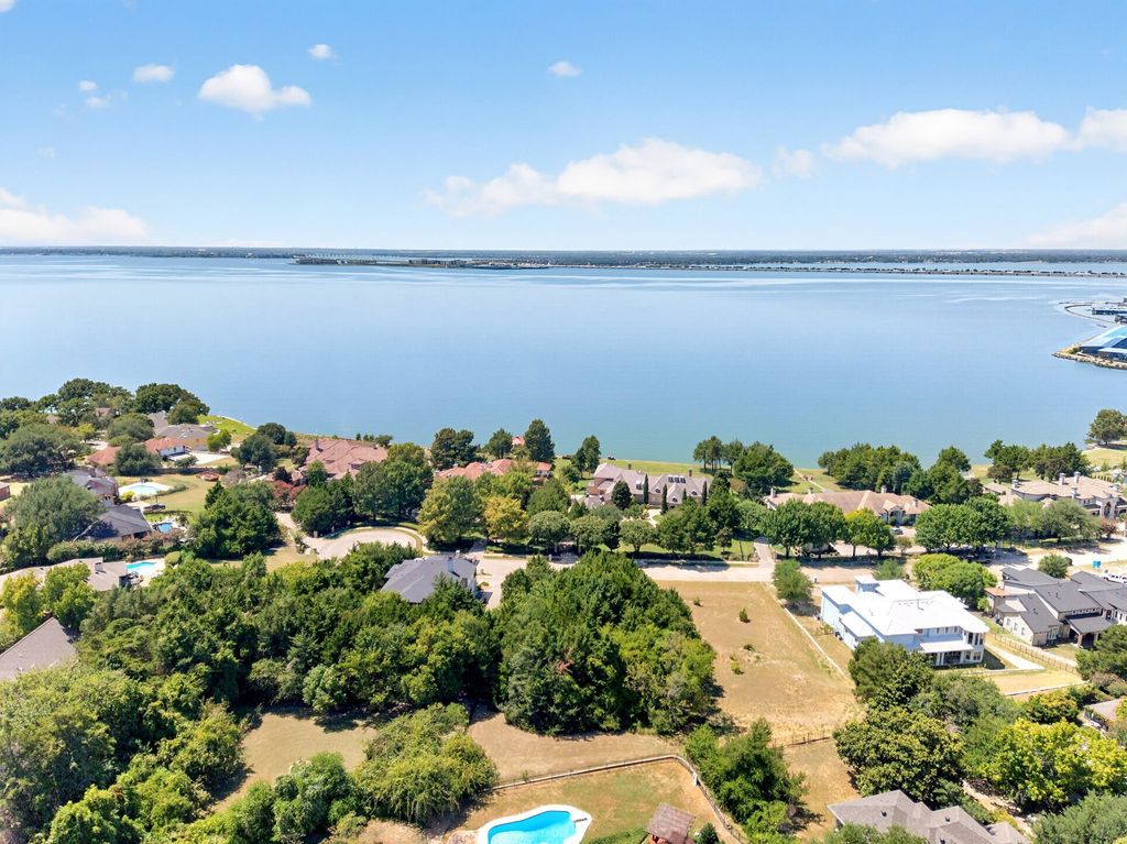 2275 Lafayette Landing, Heath, TX 75032