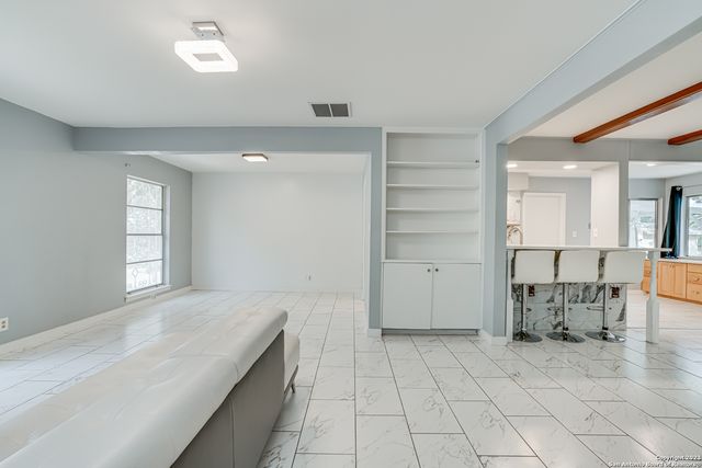 3551 Rock Creek Run, San Antonio, TX 78230