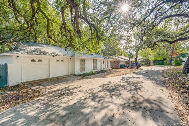 3551 Rock Creek Run, San Antonio, TX 78230